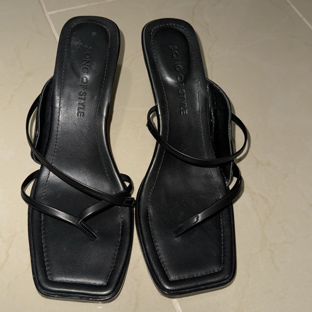 Song Of Style Isla Heels in Black Square Toe Revolve - Picture 3 of 4